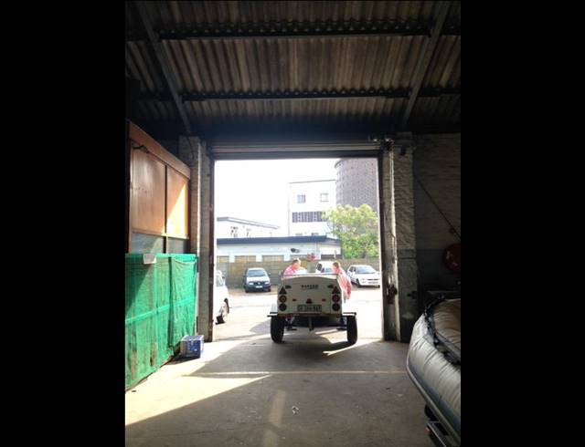 1,000M² FACTORY FOR SALE IN PAROW CENTRAL